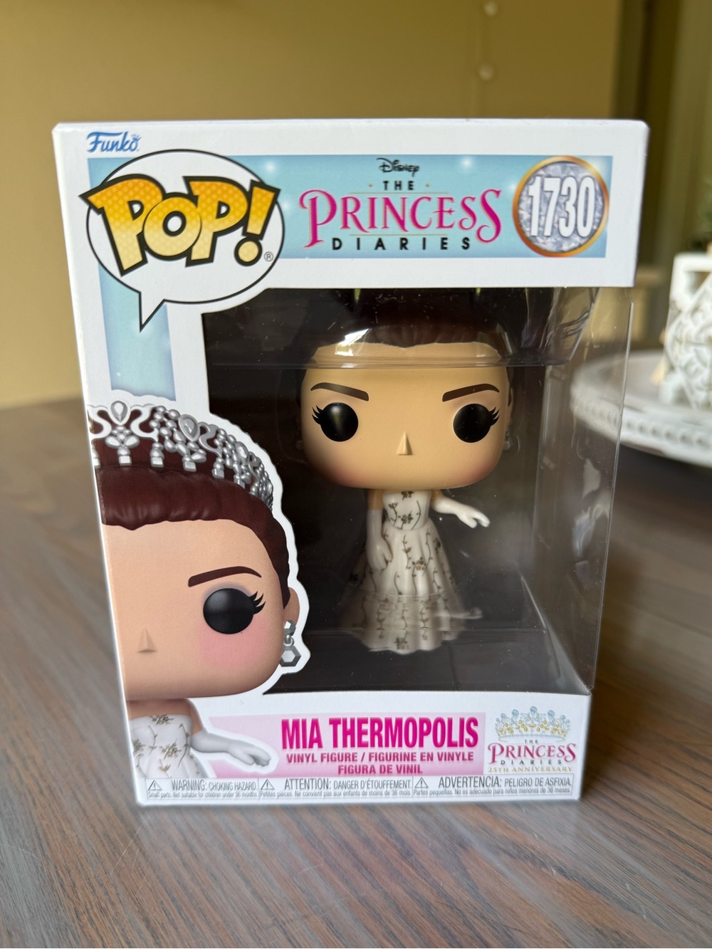 Funko POP! Disney: The Princess Diaries - Mia Thermopolis Vinyl Figure #1730